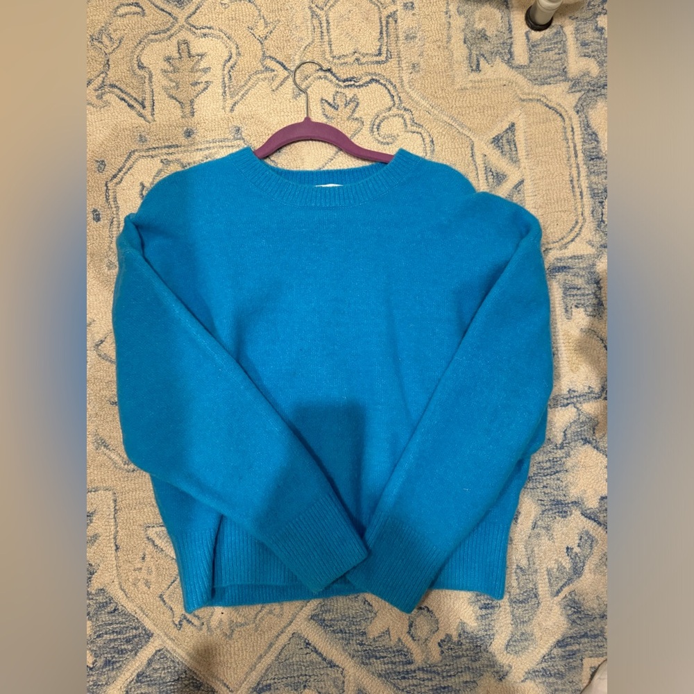 Zara blue sweater